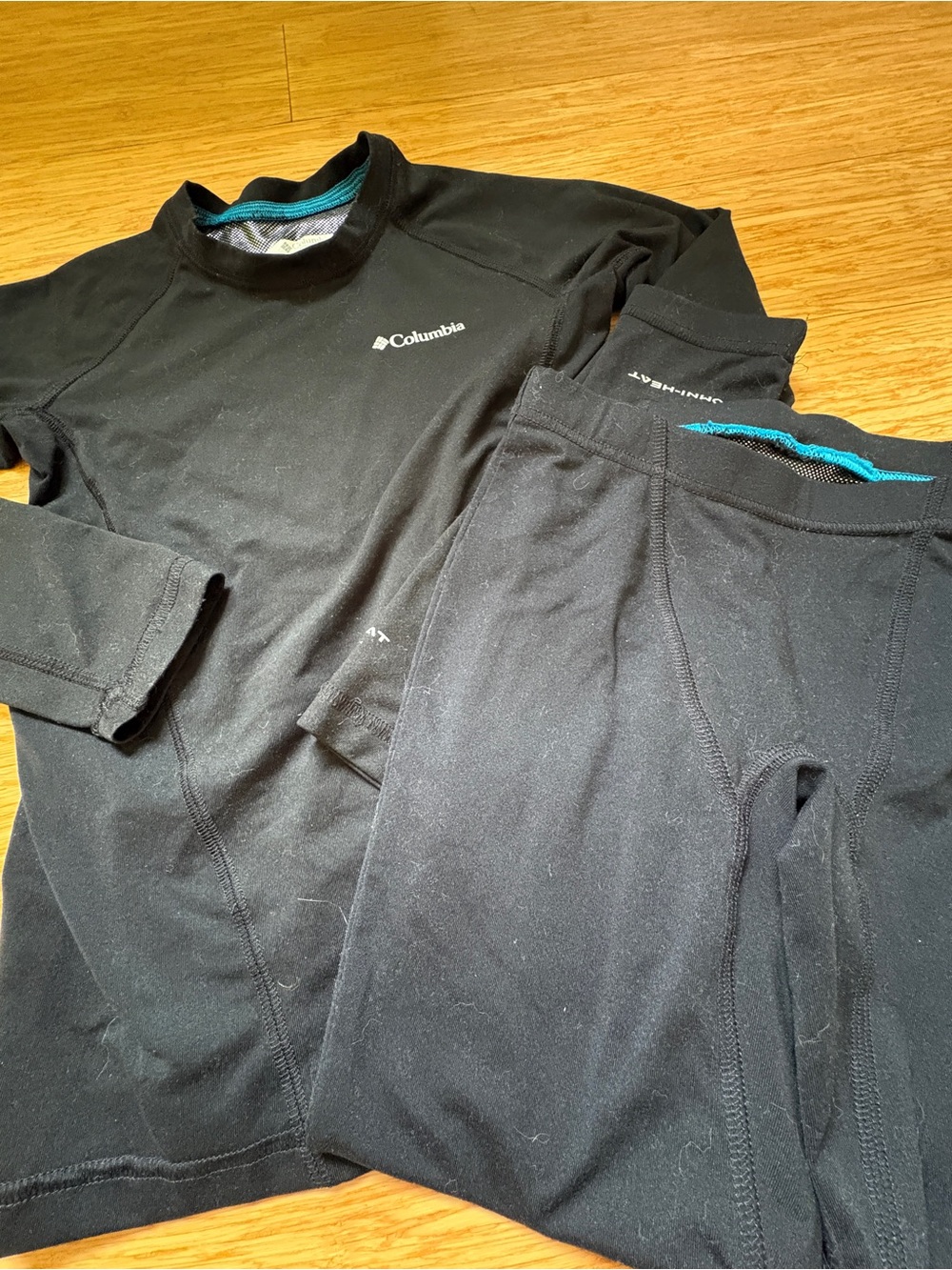 Columbia Youth size 8 Black Thermal Base Layer Top and Pants